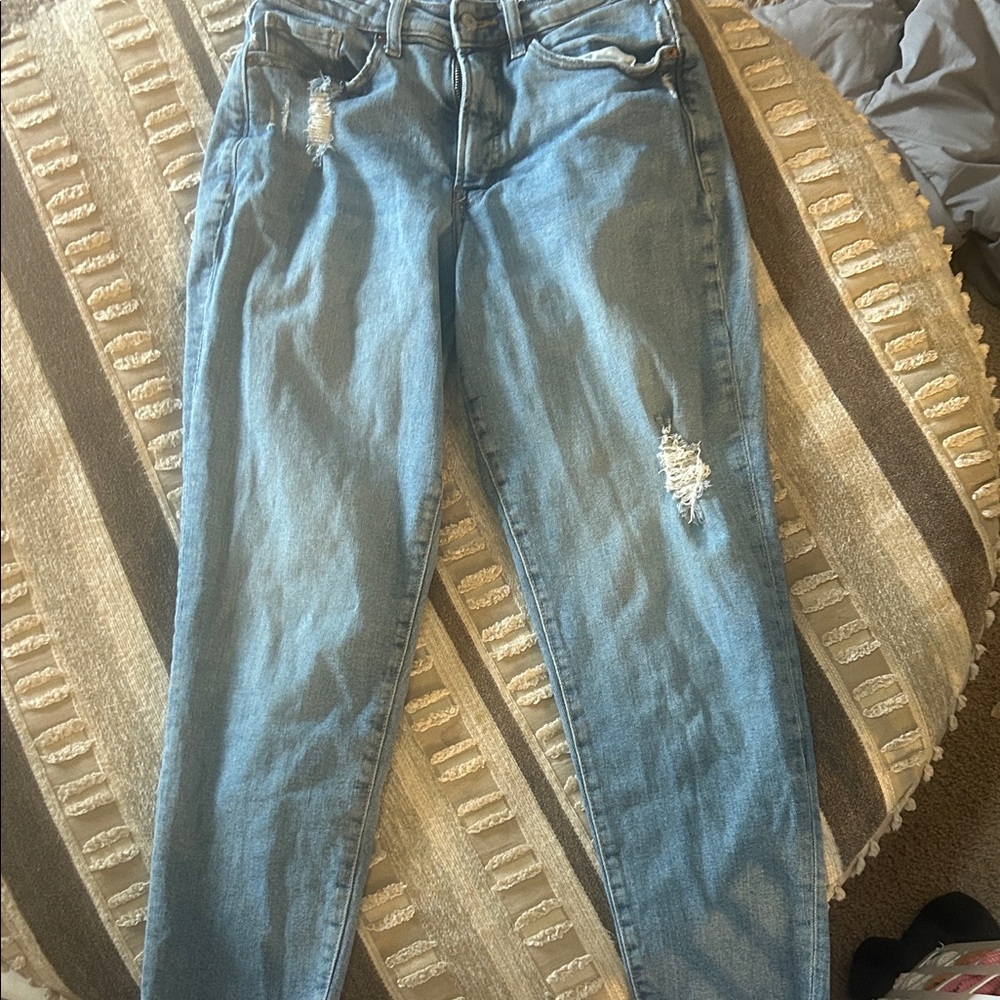 Old Navy Light Blue Distressed Straight Jeans